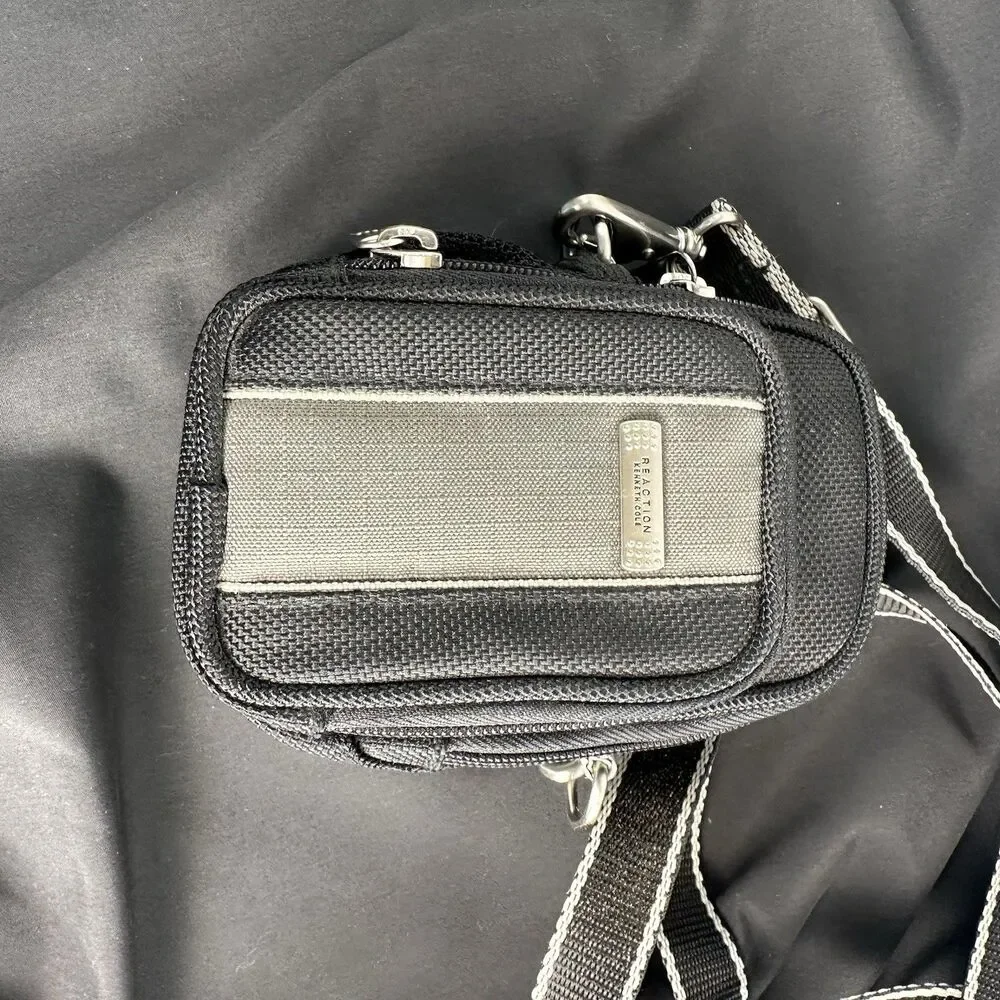 Kenneth Cole Reaction Small Digital / Film Camera Case with Shoulder Strap